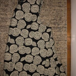 Who What Wear || Rose Pattern Smock Tank Blouse